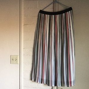 Beautiful colorful maxi skirt.